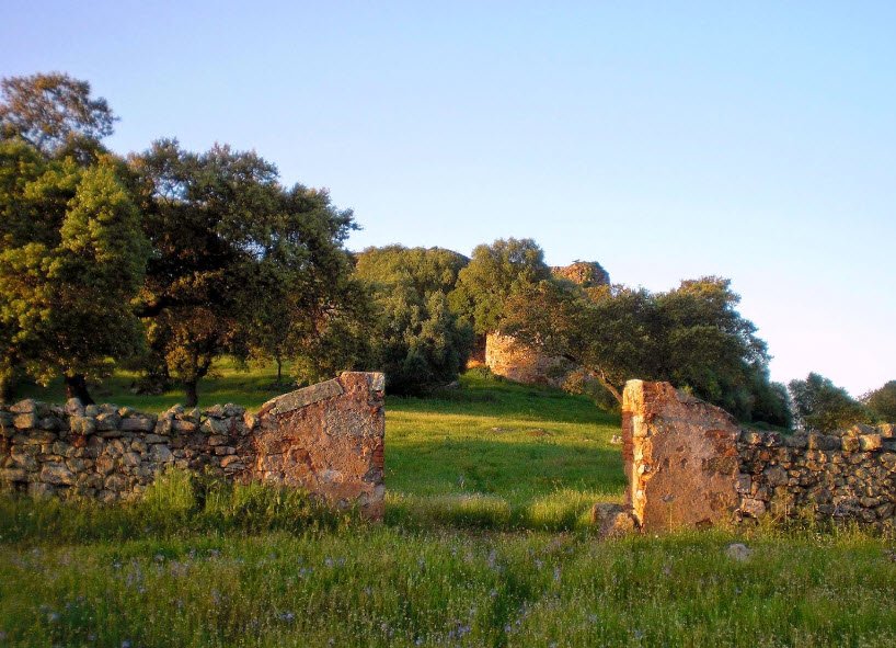 Castillo de Castellanos o de Mohedano o de Moheda, Spain